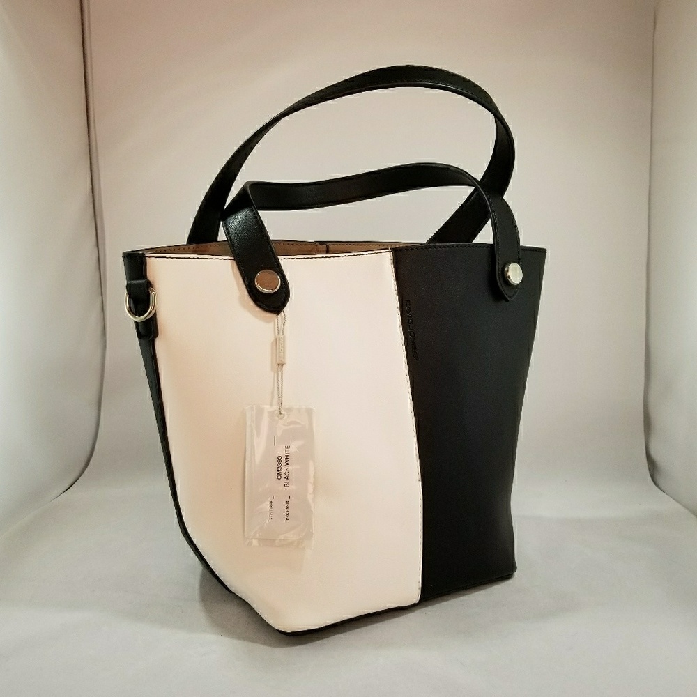 David Jones Black and White Tote